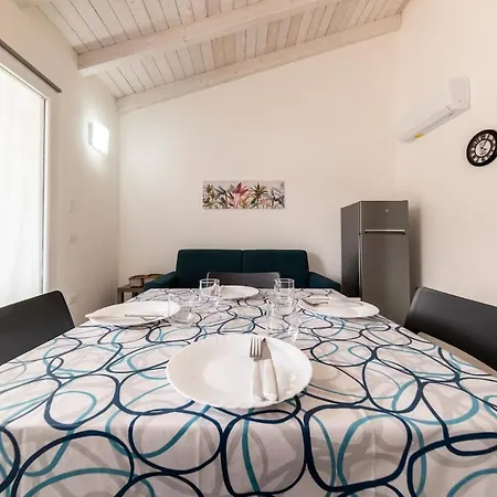 Villa Cuore With Sea View, Parking, Wi-fi, And Ac